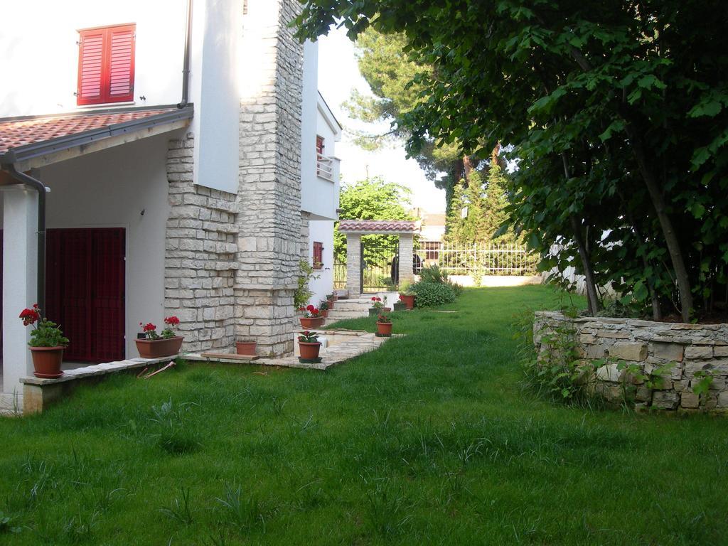 Holiday Home Sofia 포레치 객실 사진